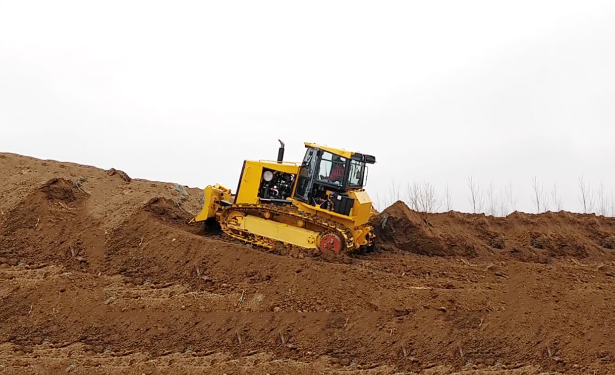 DH16K2 excavadora para la operación minera en un patio de arena en el Reino Unido.